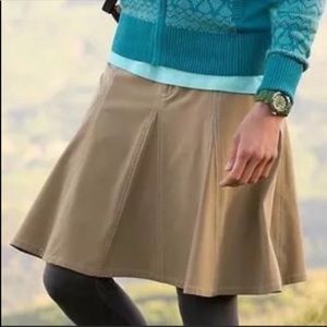 Athleta Whatever Tan Skort! E/VGUC!